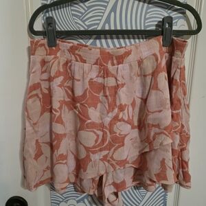 Women’s Floral Layered Shorts - Coral Pink